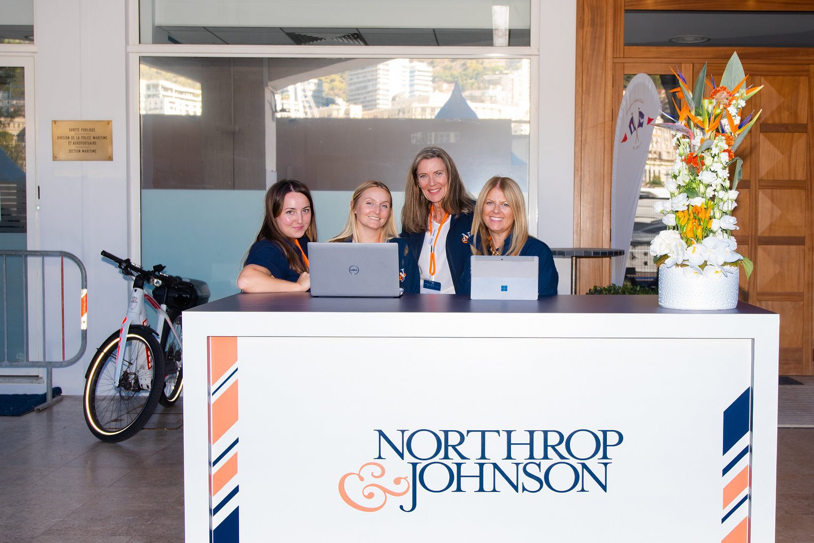 Energetic vibe in event photography at a prestigious French event