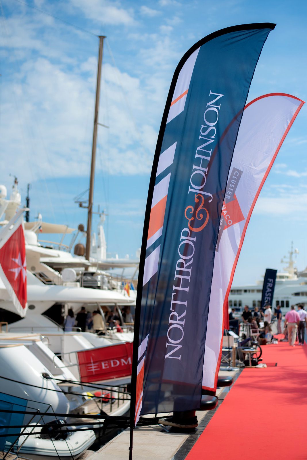 Bold vision in event photography at a luxurious yacht event