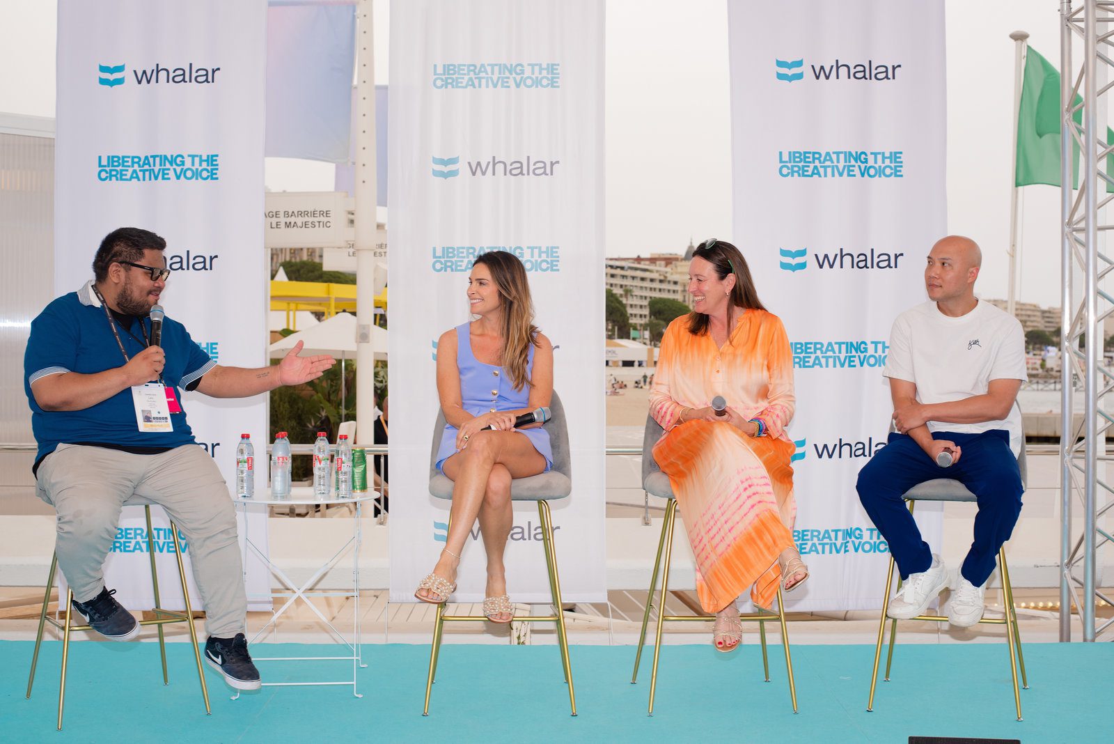 Artful frame in event photography at a glamorous coastal event