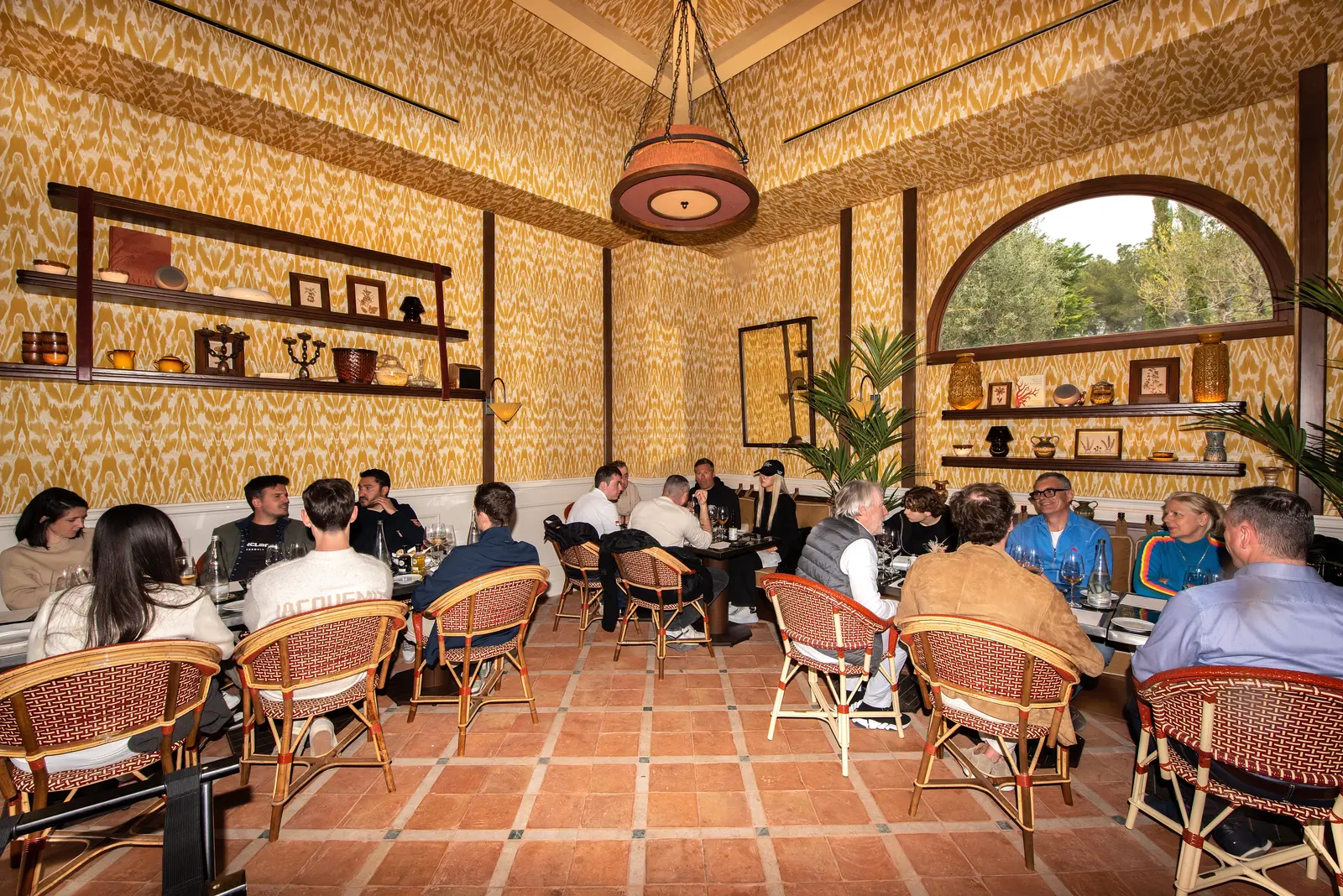 french-fast-lane-drive-event-photography-atmosphere