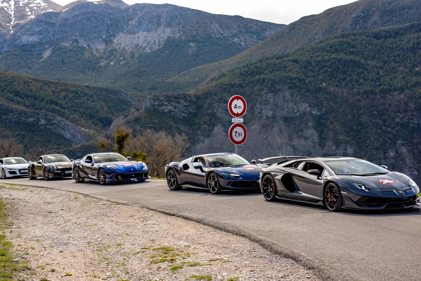 event-photography-fast-lane-drive-french-mood