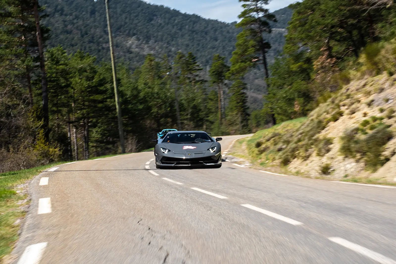 fast-lane-drive-french-event-photography-viewpoint