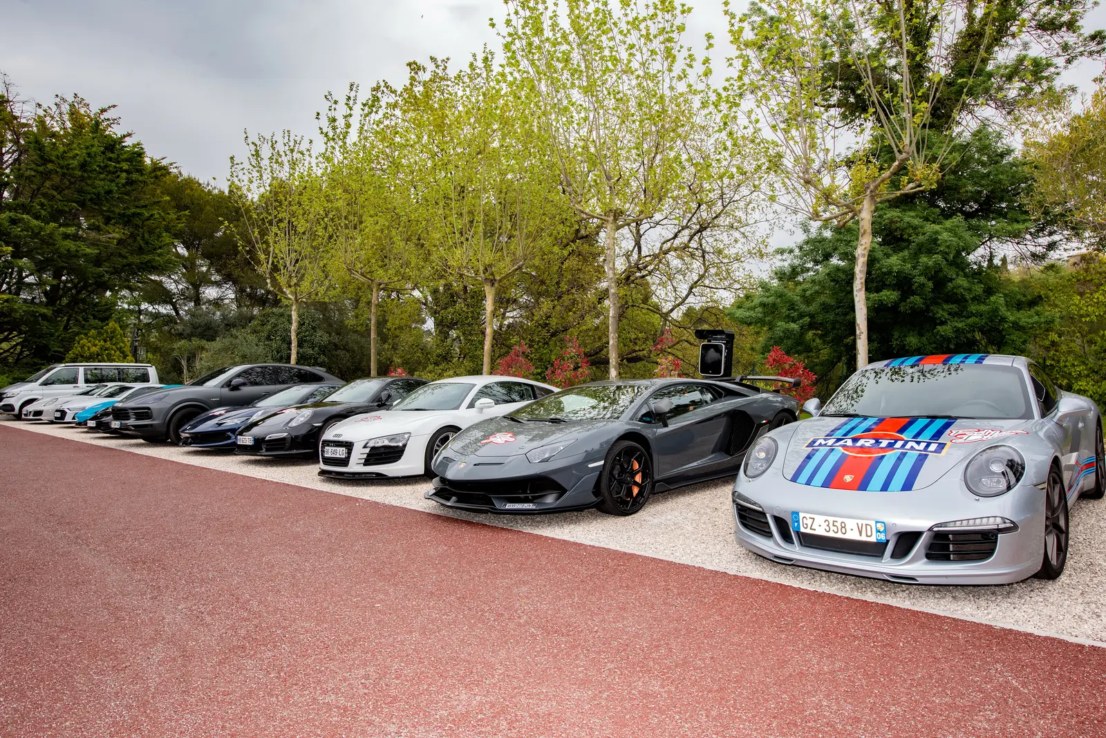 french-fast-lane-drive-event-photography-elegance