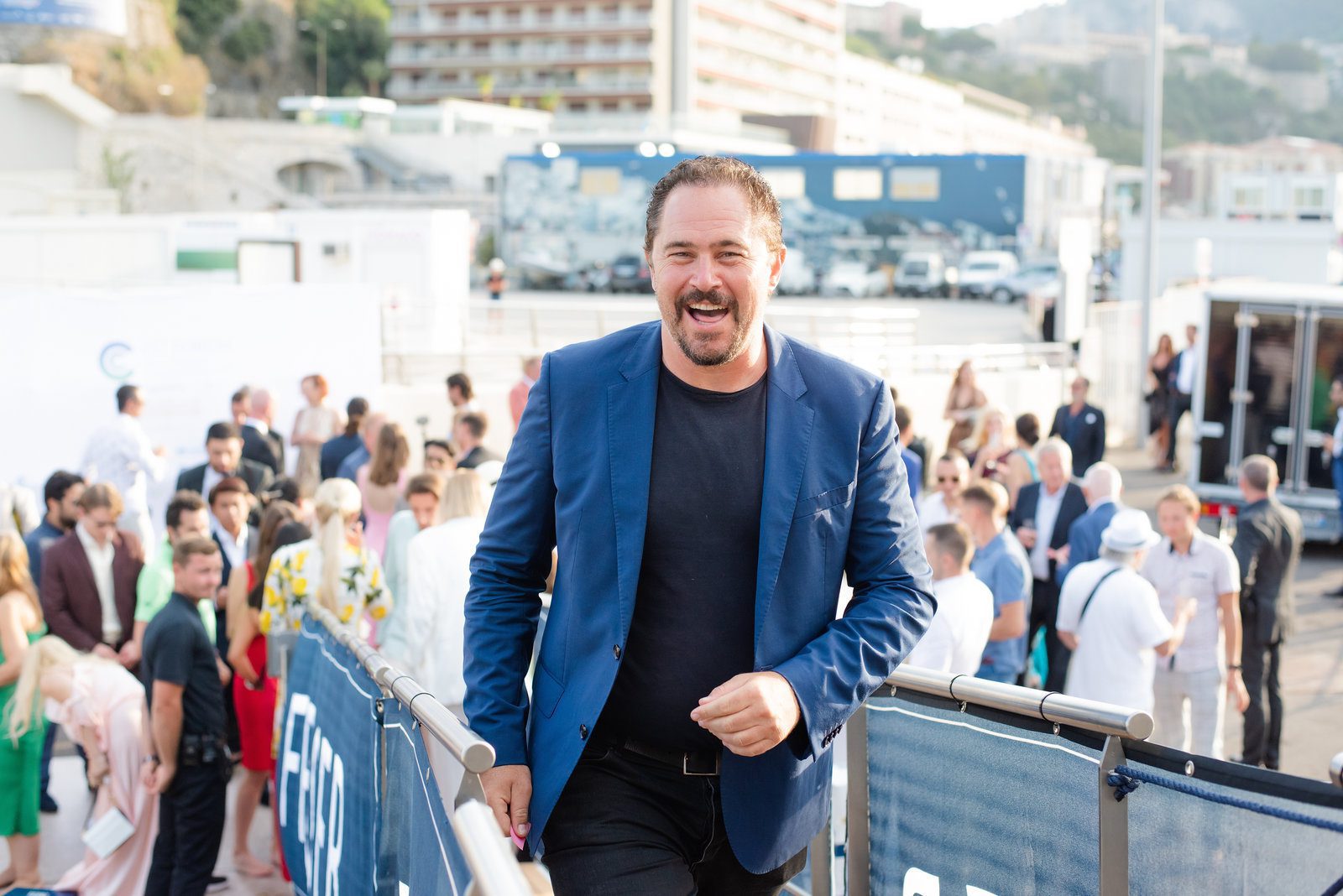 Vivid highlight in event photography at a vibrant French gathering