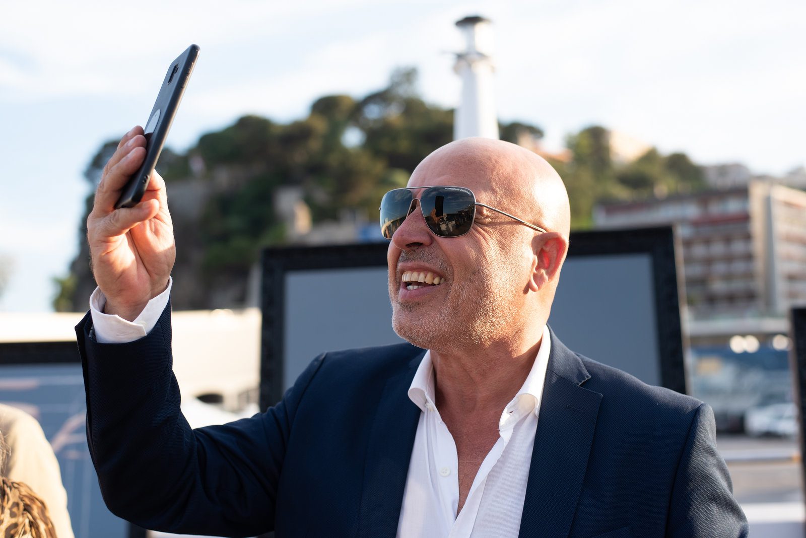 Dynamic capture in event photography at a prestigious conference