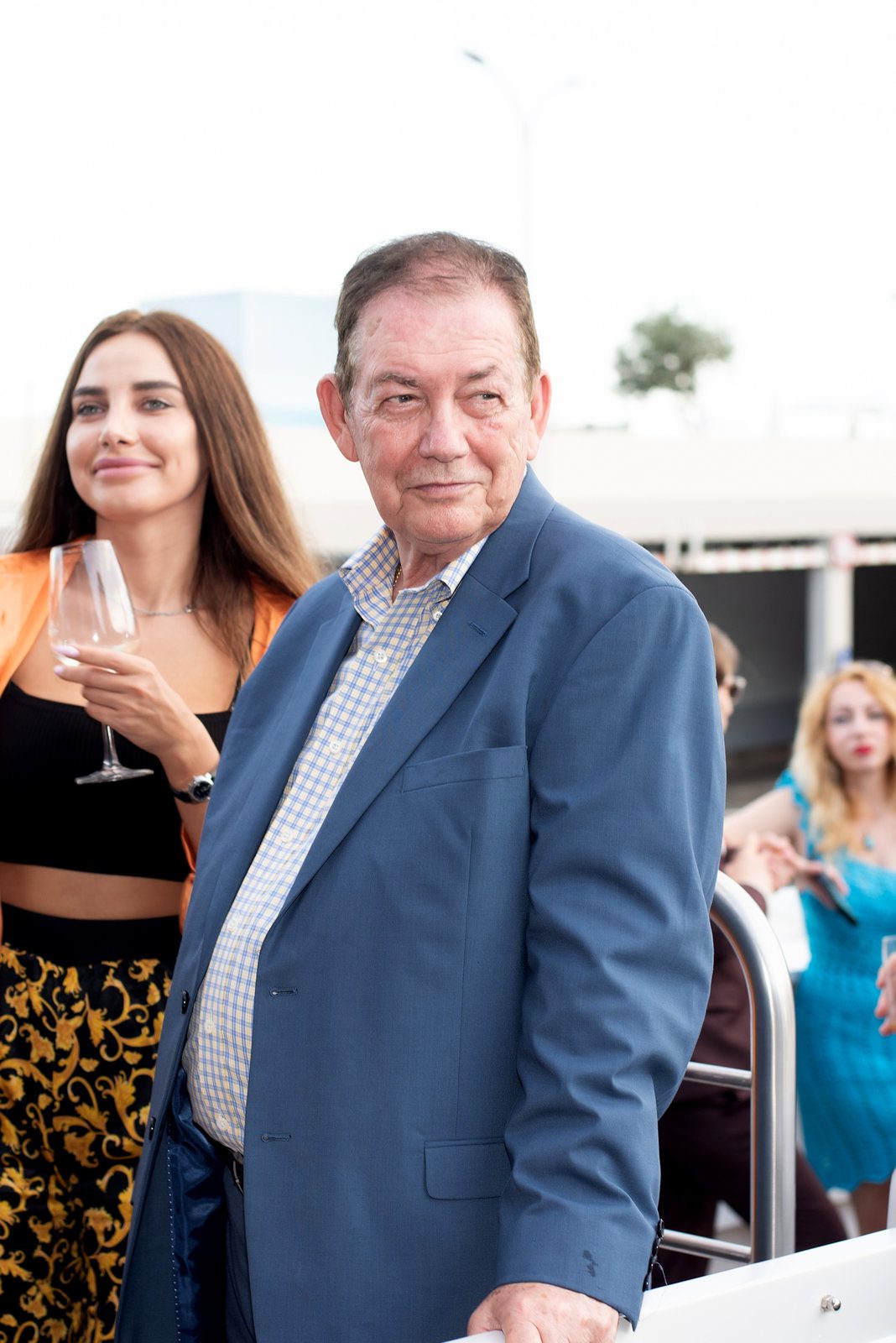 Vibrant vitality in event photography at a prestigious conference