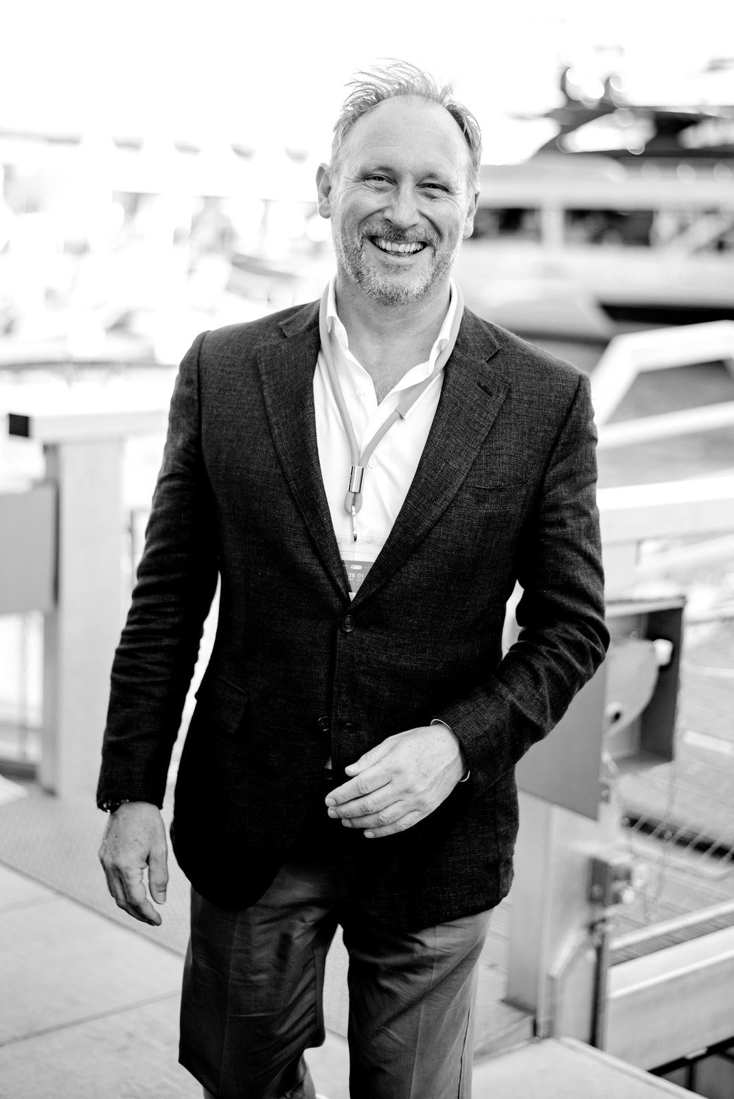 Intense capture in event photography at a stylish French gathering