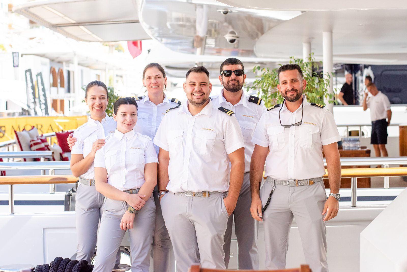 Exciting moment in event photography at a prestigious yacht event