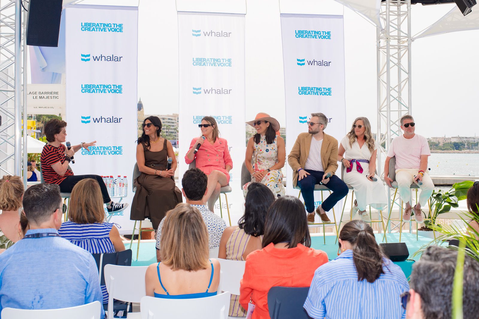 Fleeting glimpse in event photography at a glamorous French Riviera show