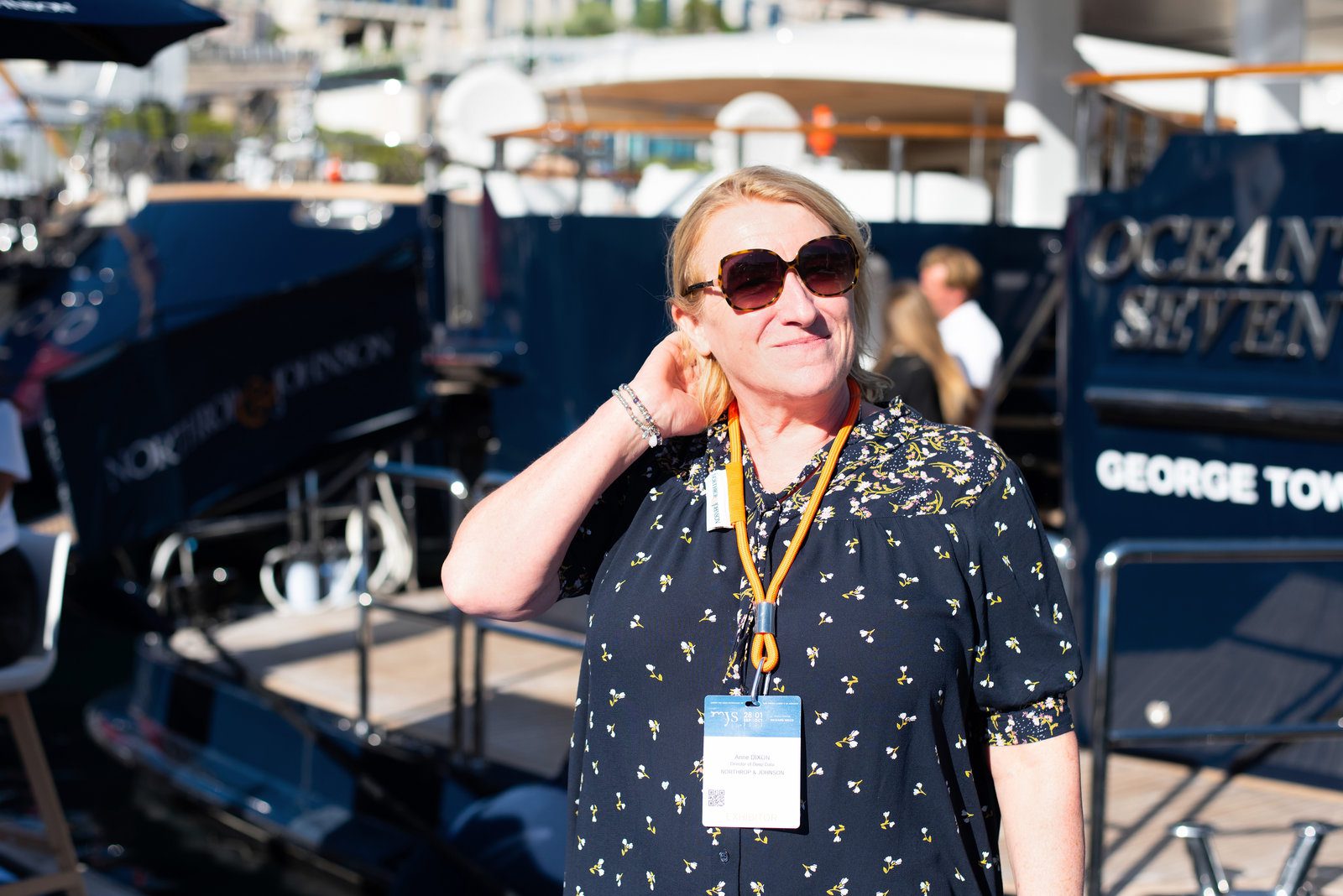 Opulent vibe in event photography at a vibrant yacht gathering