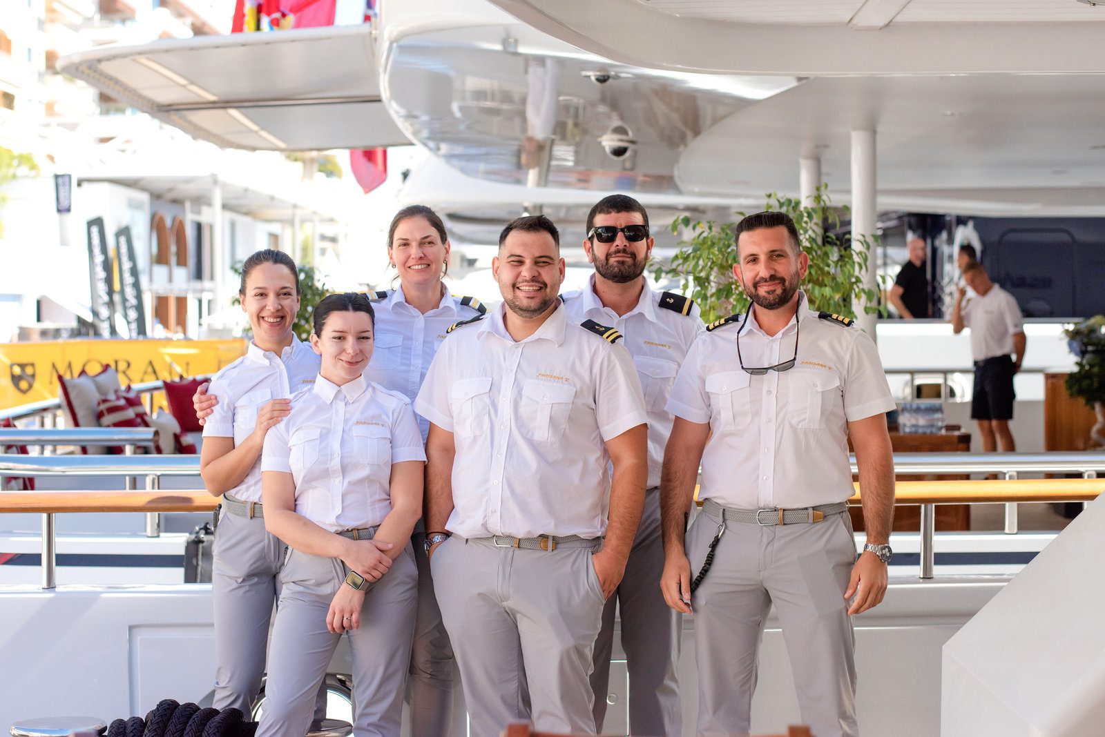 Electric buzz in event photography at a stylish yacht event