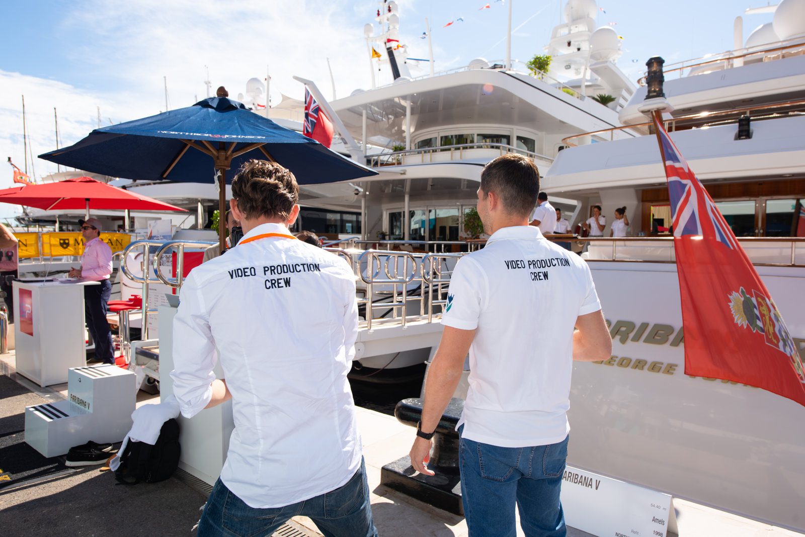 Lively zest in event photography at a stylish yacht show