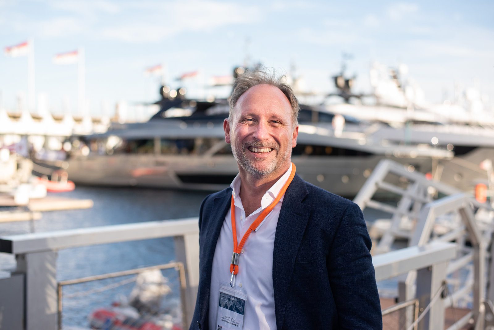 Opulent vibe in event photography at a vibrant French show