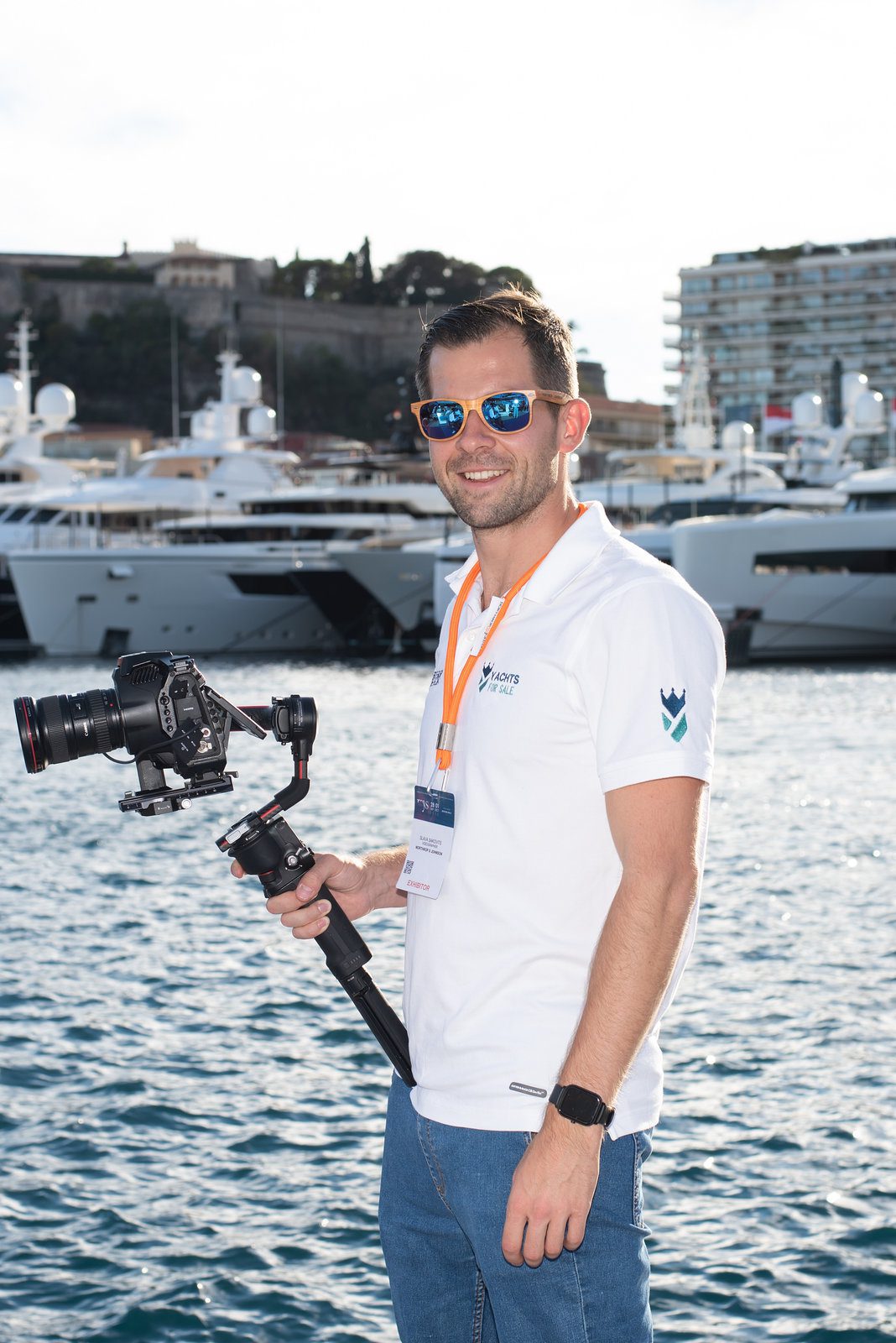Spark of excitement in event photography at a vibrant yacht event