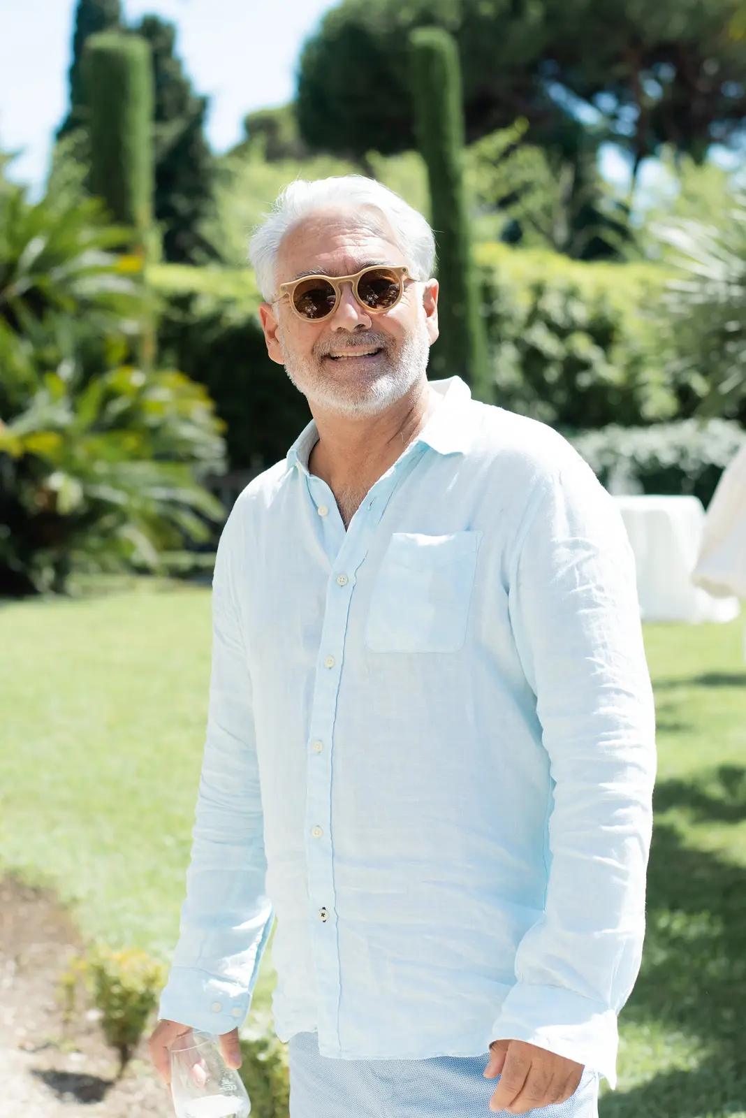 Inspiring spirit in event photography at a prestigious gathering