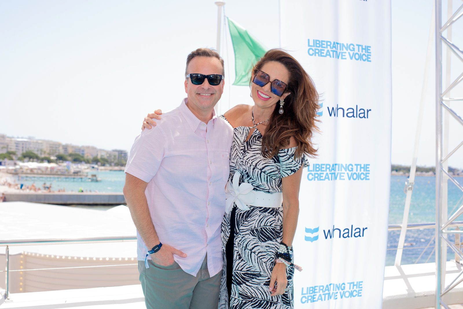 Electric buzz in event photography at a stylish coastal show