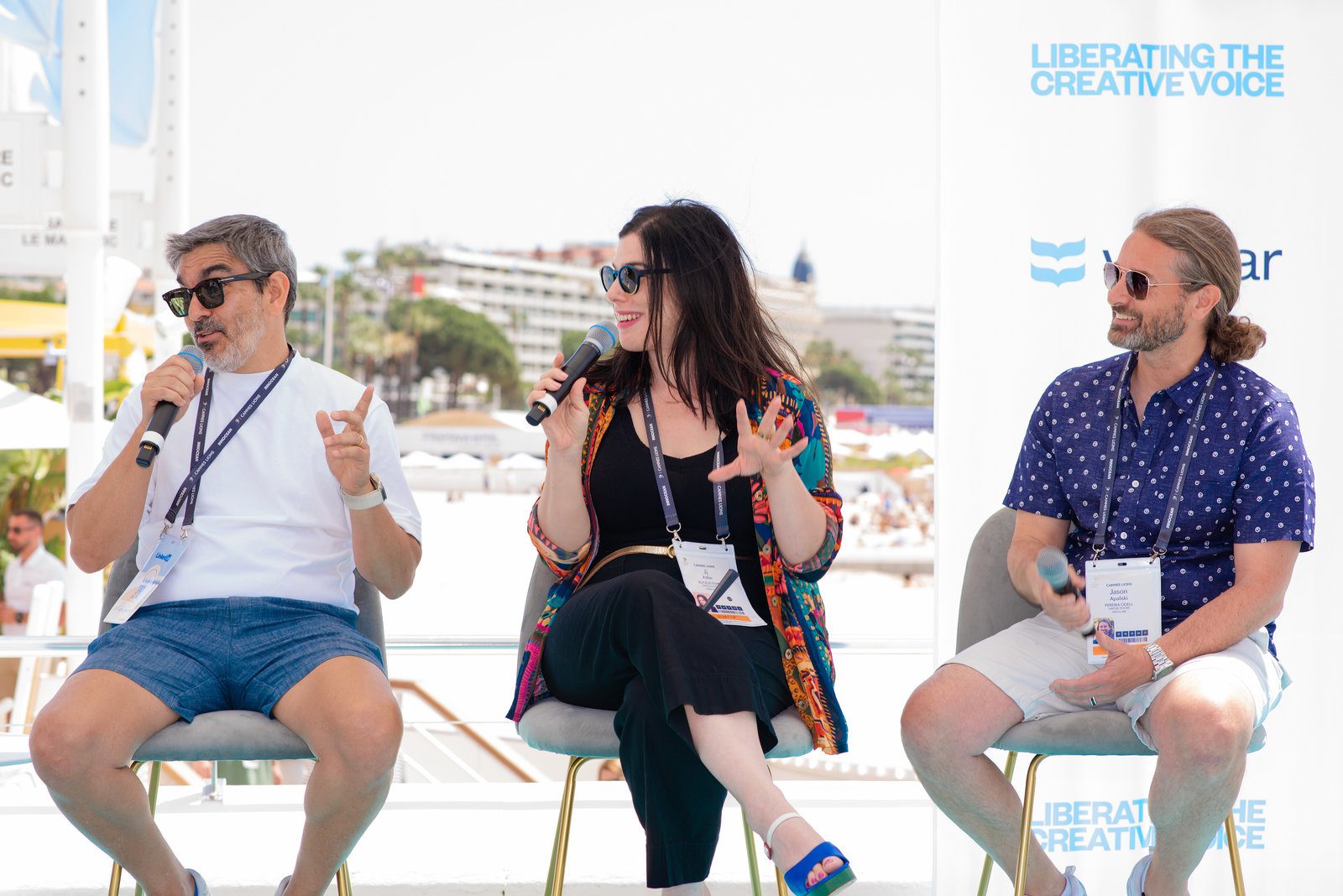 Luxe moment in event photography at a vibrant Riviera gathering