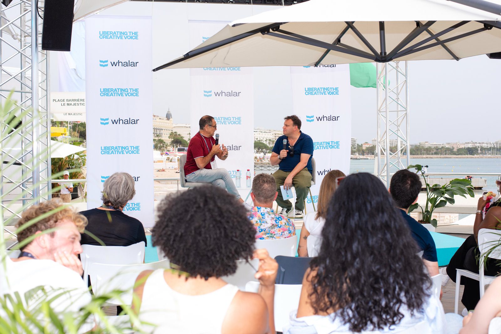 Vivid highlight in event photography at a prestigious coastal event