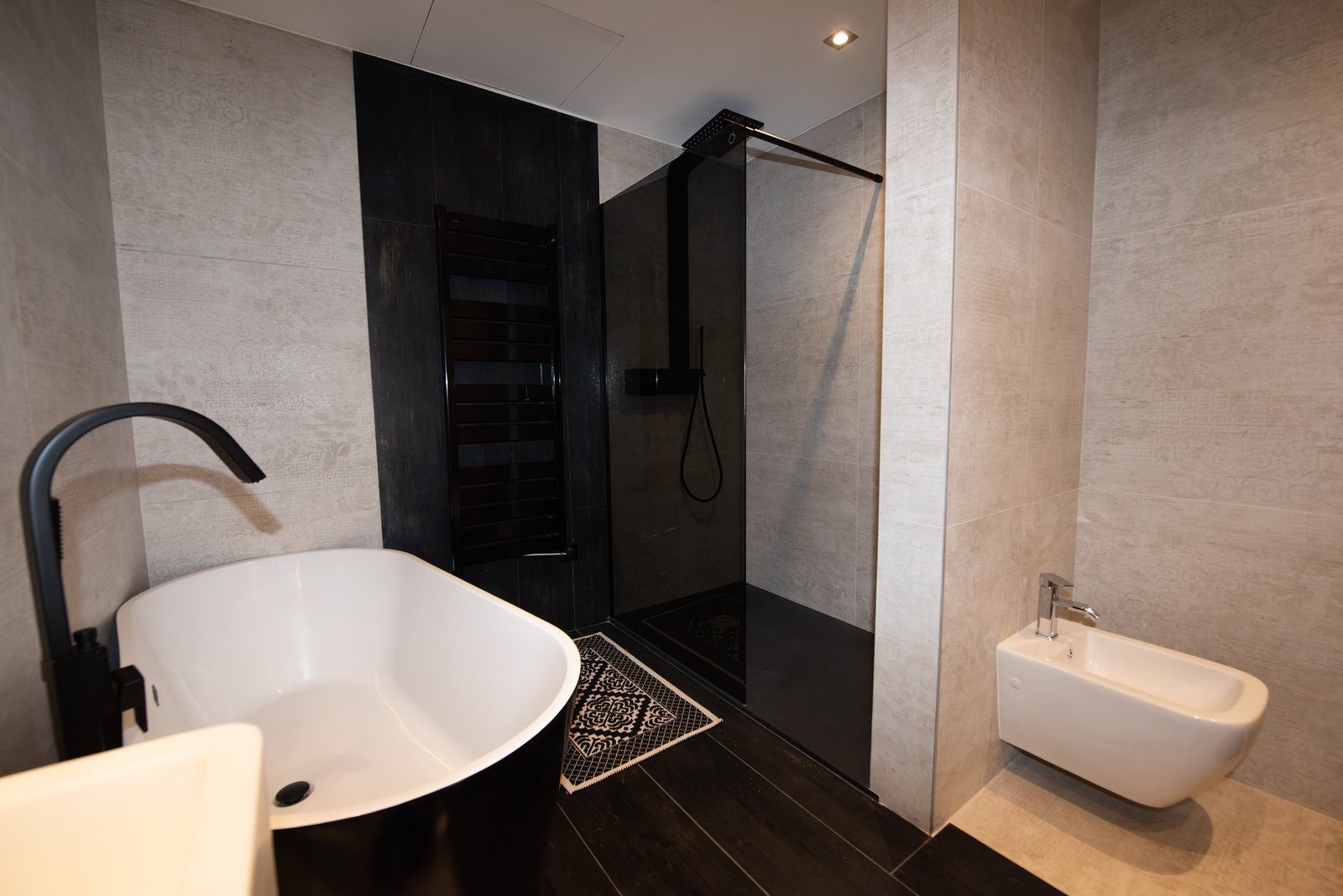 Premium real estate photography French Riviera showcasing Cannes apartment French Mediterranean charm