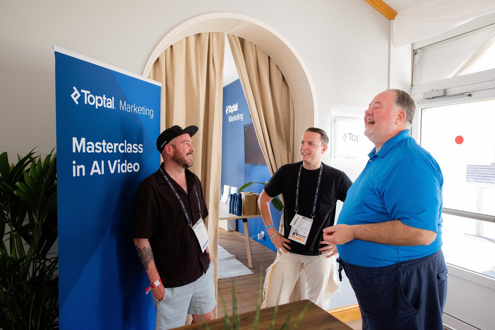 Sophisticated event photography French Riviera featuring Toptal Marketing networking sessions and corporate meetings