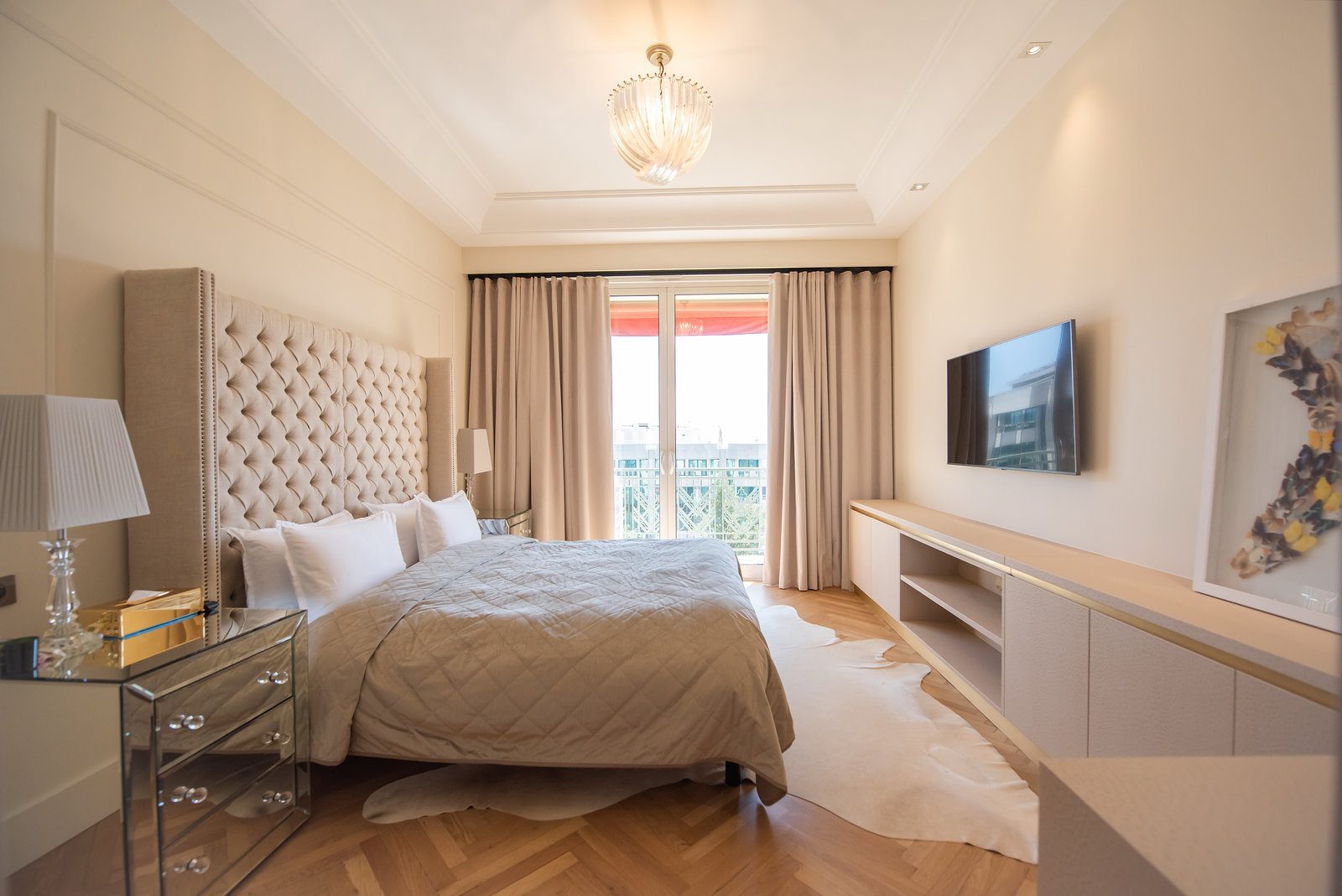 Exceptional real estate photography French Riviera highlighting Cannes apartment premium real estate