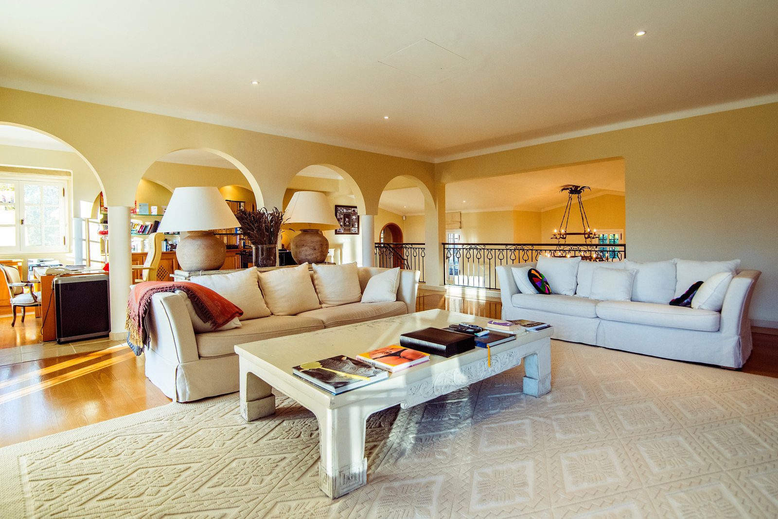 Premium real estate photography French Riviera showcasing luxury villa Mediterranean lifestyle and elegance